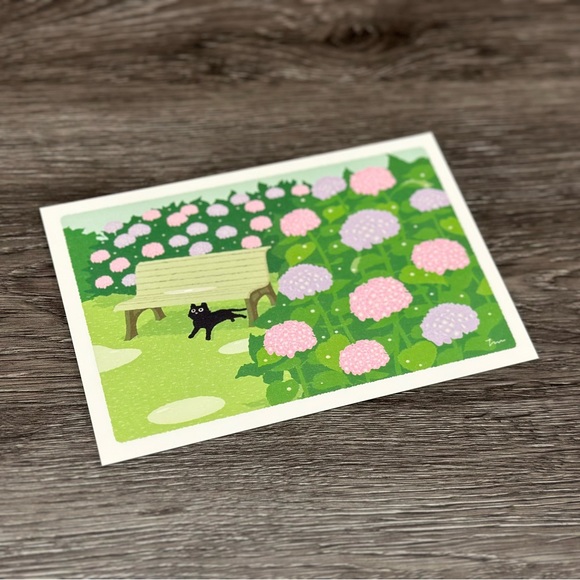 Kitten with Colorful Hydrangeas Postcard ❘ Travel Card ❘ Postal Card ❘ Postal - Picture 2 of 3